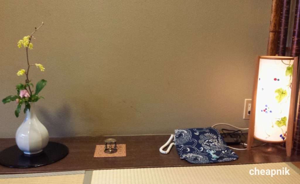 Amami Onsen Nanten-en_Minimalist decor inside my room