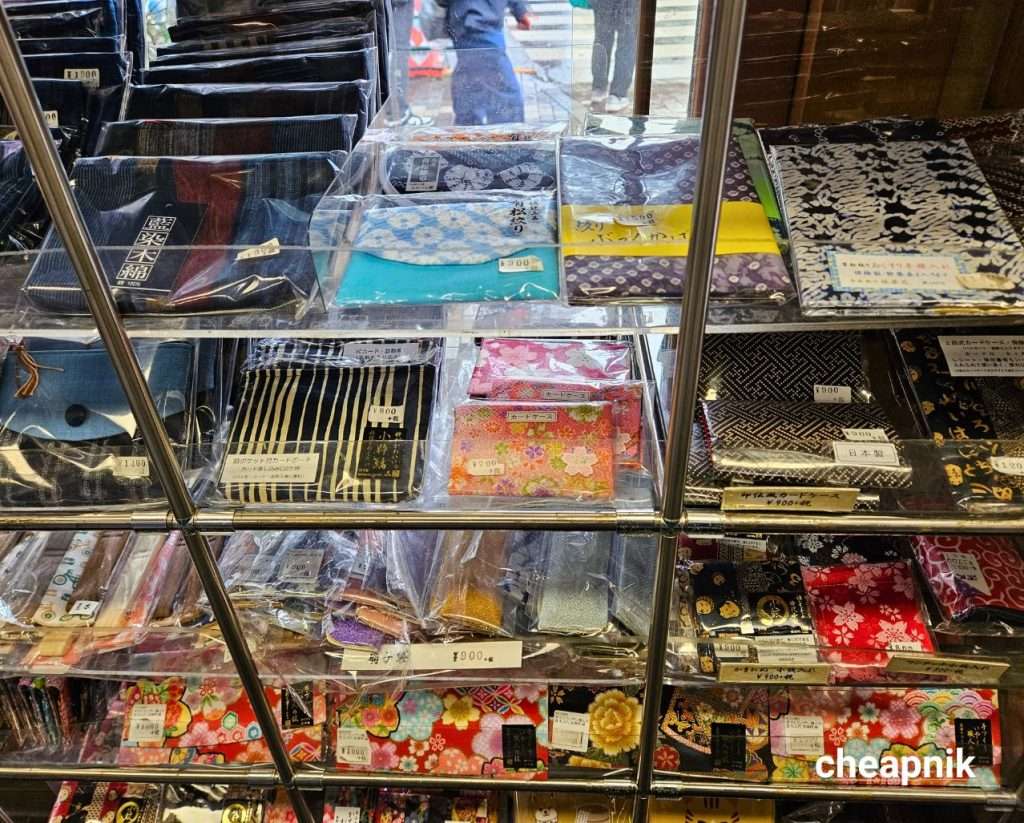 Japanese wallets and card cases at Ginza Oonoya in Tokyo