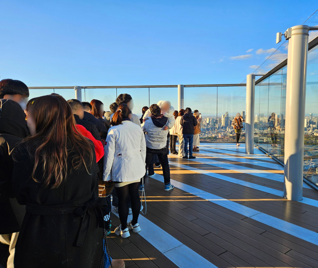 Queue to the photo spots at the rooftop of Shibuya Sky