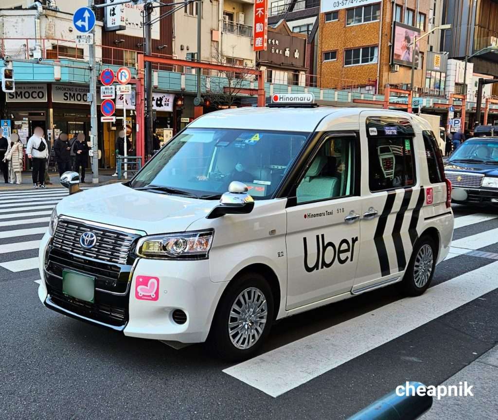 Uber taxi in Asakusa Tokyo